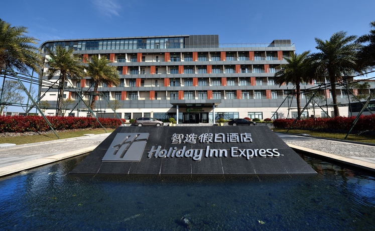 Imagen de los exteriores del Hotel Holiday Inn Express Nanhuizui. Foto 9
