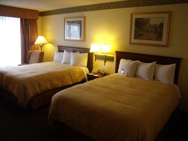 Imagen de la habitación del Hotel Holiday Inn Express Naperville. Foto 5