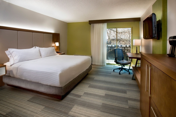 Imagen de la habitación del Hotel Holiday Inn Express Nashville Airport. Foto 3