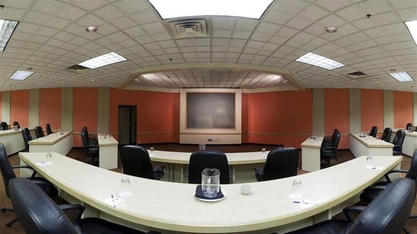 Imagen de los interiores del Hotel Holiday Inn Express Nashville Downtown. Foto 11