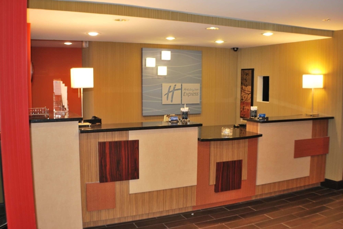 Imagen de los interiores del Hotel Holiday Inn Express Nashville W I40/Whitebridge Rd. Foto 15