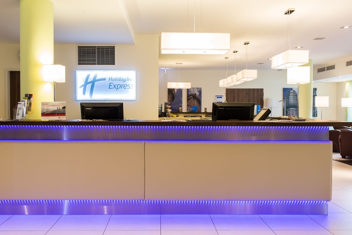 Imagen de los interiores del Hotel Holiday Inn Express Neunkirchen, An Ihg. Foto 15