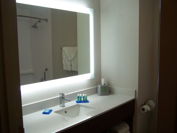 Imagen de la habitación del Hotel Holiday Inn Express New Albany - Louisville Nw, An Ihg. Foto 7