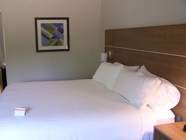 Imagen de la habitación del Hotel Holiday Inn Express New Albany - Louisville Nw, An Ihg. Foto 10