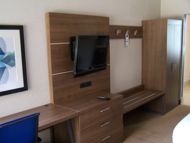 Imagen de la habitación del Hotel Holiday Inn Express New Albany - Louisville Nw, An Ihg. Foto 15