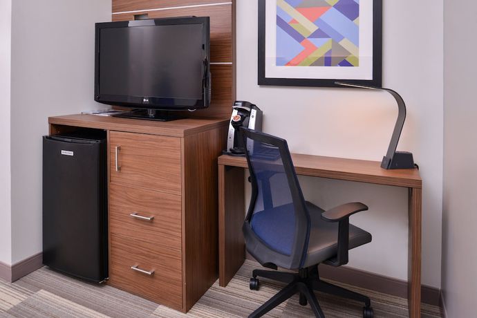 Imagen de la habitación del Hotel Holiday Inn Express New Orleans - St Charles, an IHG Hotel. Foto 4