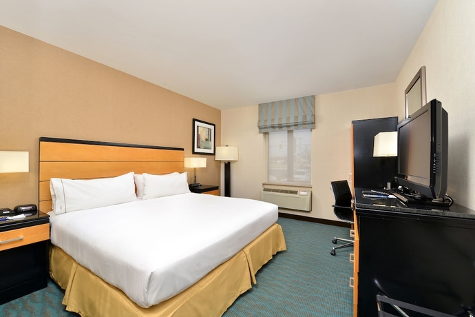 Imagen de la habitación del Hotel Holiday Inn Express New York JFK Airport Area. Foto 2