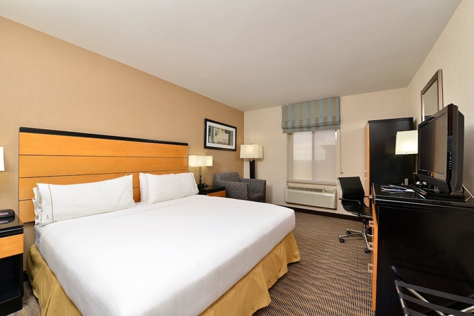 Imagen de la habitación del Hotel Holiday Inn Express New York JFK Airport Area. Foto 16