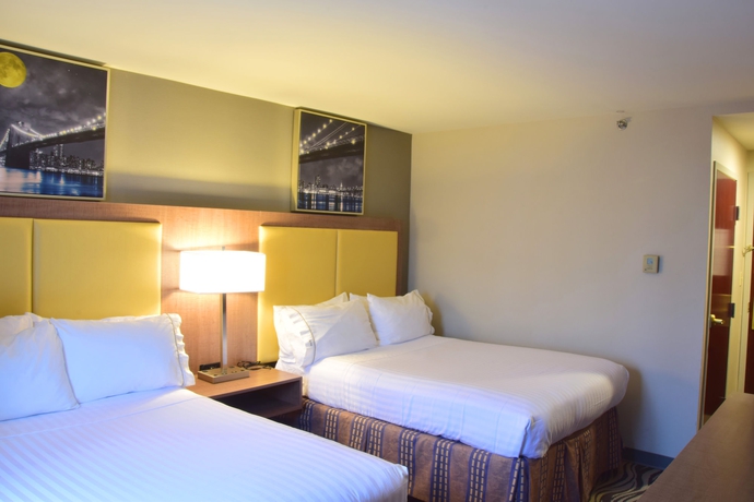 Imagen de la habitación del Hotel Holiday Inn Express New York-Brooklyn. Foto 7