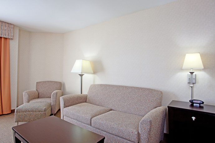 Imagen de la habitación del Hotel Holiday Inn Express Newport Beach, An Ihg. Foto 8