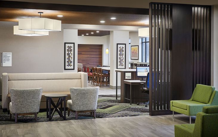 Imagen de los interiores del Hotel Holiday Inn Express Niagara-on-the-lake, An Ihg. Foto 17