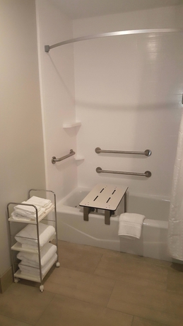 Imagen de la habitación del Hotel Holiday Inn Express North Augusta. Foto 2