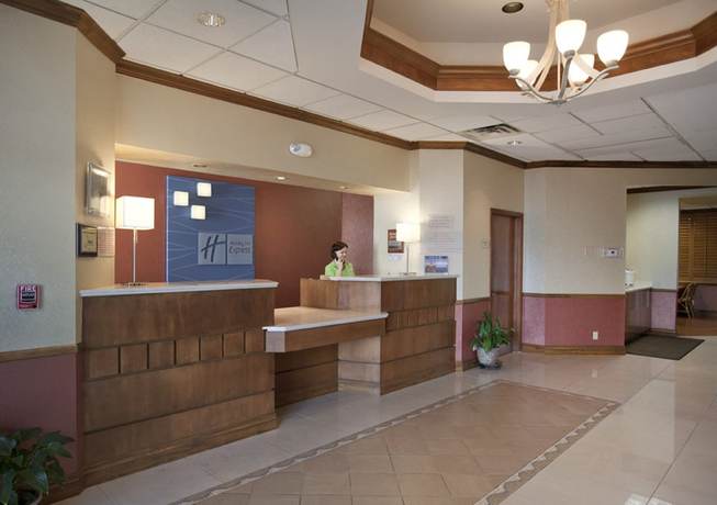 Imagen de los interiores del Hotel Holiday Inn Express North Palm Beach-Oceanview, an IHG. Foto 20