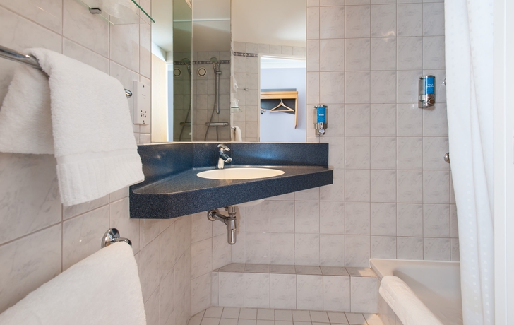 Imagen de la habitación del Hotel Holiday Inn Express Northampton - South, An Ihg. Foto 7