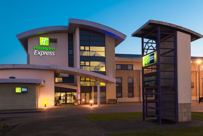 Imagen general del Hotel Holiday Inn Express Northampton - South, An Ihg. Foto 1