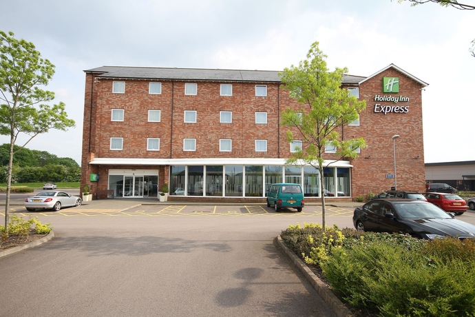 Imagen de los exteriores del Hotel Holiday Inn Express Nuneaton, An Ihg. Foto 10
