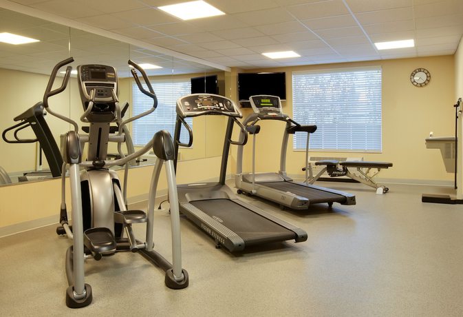 Imagen de los interiores del Hotel Holiday Inn Express Oakdale by IHG. Foto 19