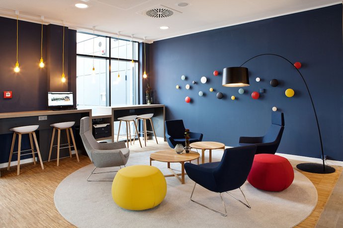 Imagen de los interiores del Hotel Holiday Inn Express Oberhausen, An Ihg. Foto 17