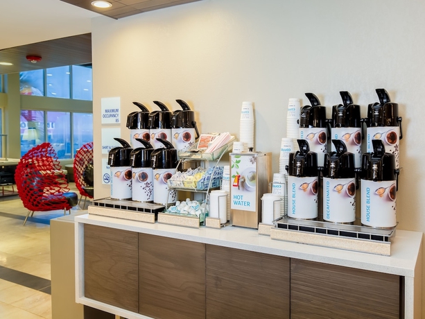 Imagen de los interiores del Hotel Holiday Inn Express Orange Beach, An Ihg. Foto 17