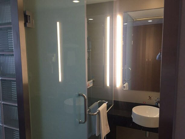 Imagen de la habitación del Hotel Holiday Inn Express Ordos Dongshen, An Ihg. Foto 23