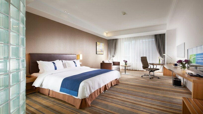 Imagen de la habitación del Hotel Holiday Inn Express Ordos Dongshen, An Ihg. Foto 24