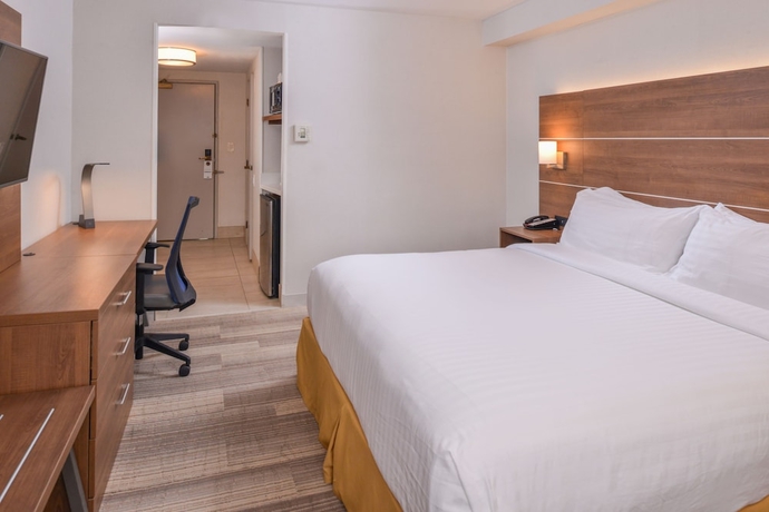 Imagen de la habitación del Hotel Holiday Inn Express Palm-desert, An Ihg. Foto 4