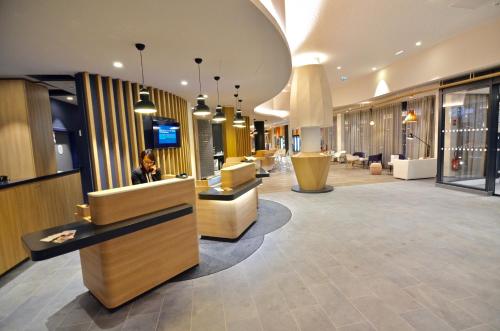 Imagen de los interiores del Hotel Holiday Inn Express París - Aeropuerto CDG. Foto 9