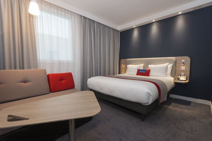 Imagen de la habitación del Hotel Holiday Inn Express Paris - Velizy, an IHG. Foto 15