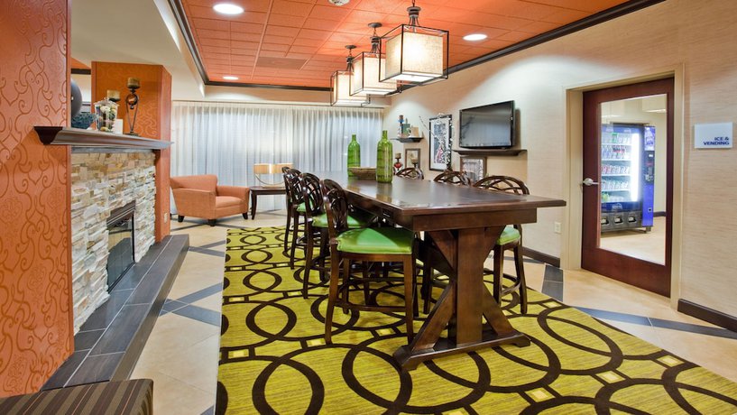 Imagen de los interiores del Hotel Holiday Inn Express Peachtree Corners-norcross. Foto 18