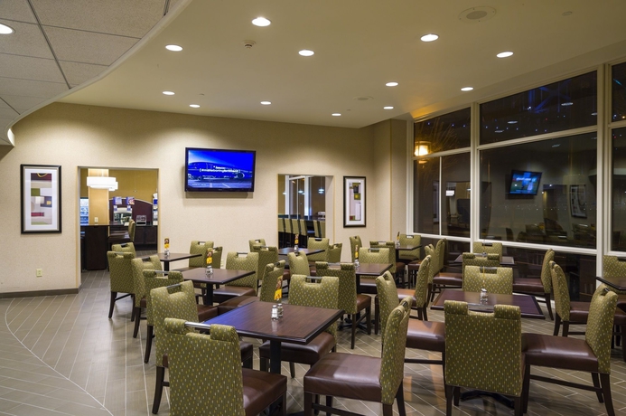 Imagen de los interiores del Hotel Holiday Inn Express Philadelphia - Penns Landing, An Ihg. Foto 10