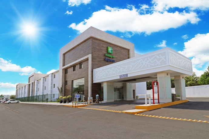 Imagen general del Hotel Holiday Inn Express Piedras Negras, An Ihg. Foto 1