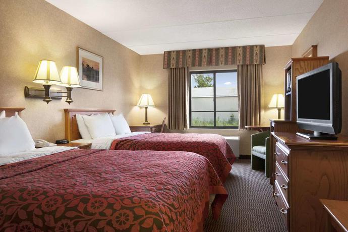 Imagen de la habitación del Hotel Holiday Inn Express Plattsburgh. Foto 5