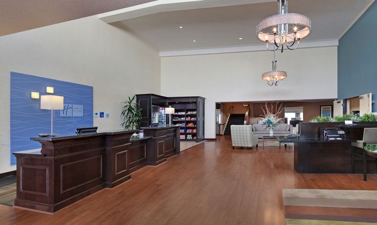 Imagen de los interiores del Hotel Holiday Inn Express Port Hueneme, An Ihg. Foto 19