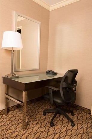 Imagen de la habitación del Hotel Holiday Inn Express Port Hueneme, An Ihg. Foto 15