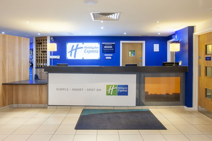 Imagen de los interiores del Hotel Holiday Inn Express Portsmouth - Gunwharf Quays, An Ihg. Foto 13