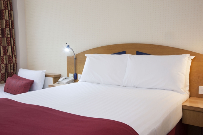 Imagen de la habitación del Hotel Holiday Inn Express Portsmouth - Gunwharf Quays, An Ihg. Foto 9