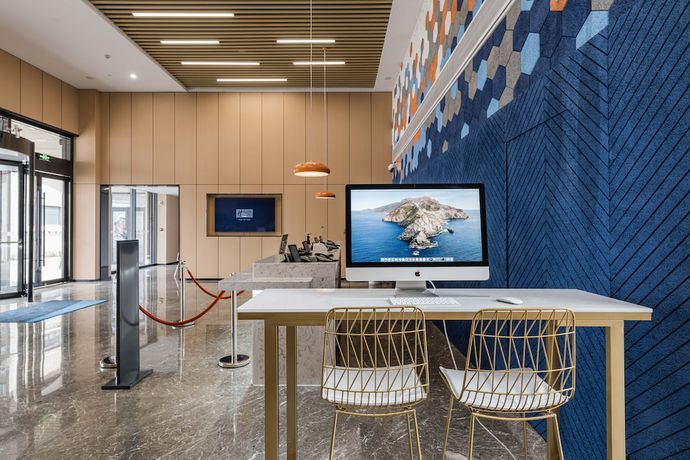 Imagen de los interiores del Hotel Holiday Inn Express Pudong Chuansha. Foto 15
