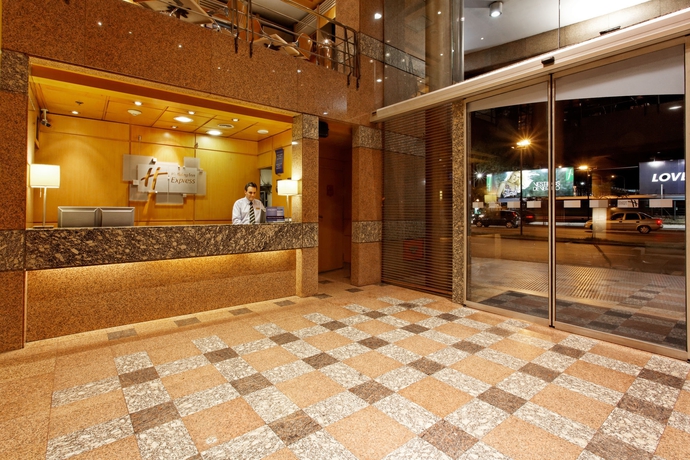 Imagen de los interiores del Hotel Holiday Inn Express Puerto Madero. Foto 13