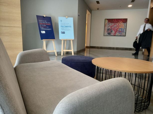 Imagen de los interiores del Hotel Holiday Inn Express Pune Pimpri. Foto 14