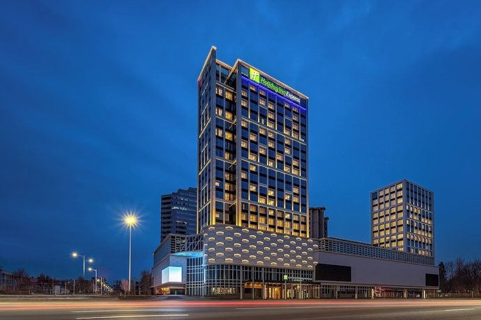Imagen general del Hotel Holiday Inn Express Qinhuangdao Haigang By IHG. Foto 1