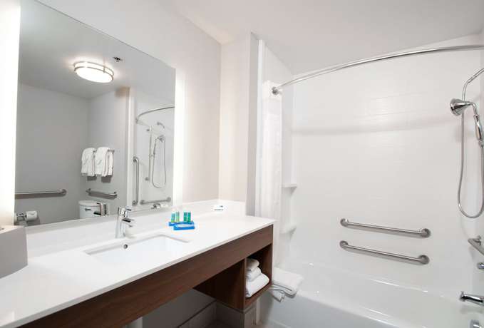 Imagen de la habitación del Hotel Holiday Inn Express Quantico - Stafford, An Ihg. Foto 10