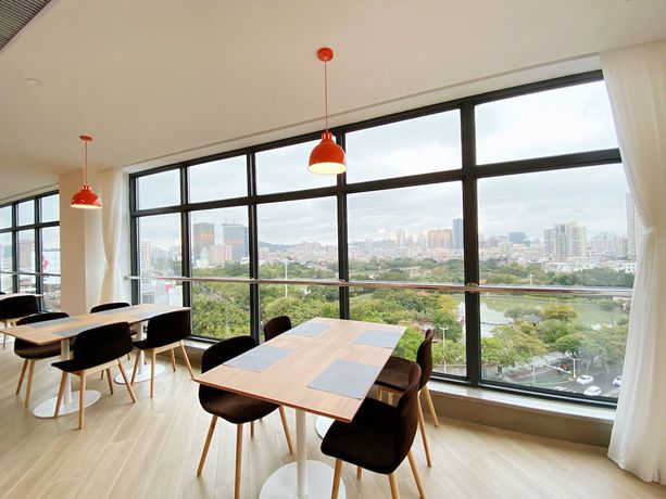 Imagen del bar/restaurante del Hotel Holiday Inn Express Quanzhou City Center. Foto 3