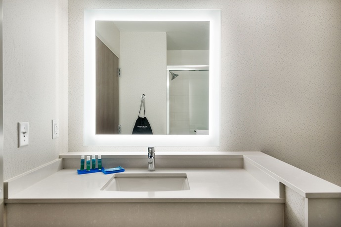 Imagen de la habitación del Hotel Holiday Inn Express Queensbury-lake George Area. Foto 12