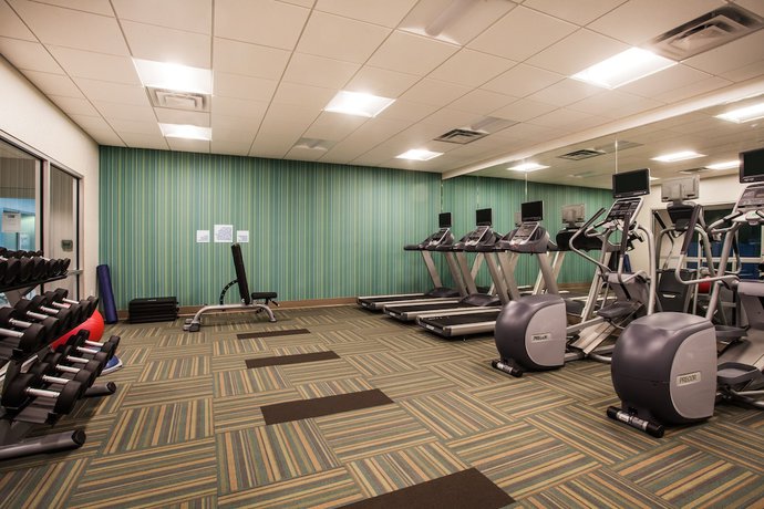 Imagen de los interiores del Hotel Holiday Inn Express Queensbury-lake George Area. Foto 17