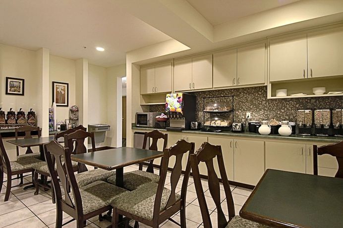 Imagen de los interiores del Hotel Holiday Inn Express Redding North, An Ihg. Foto 16