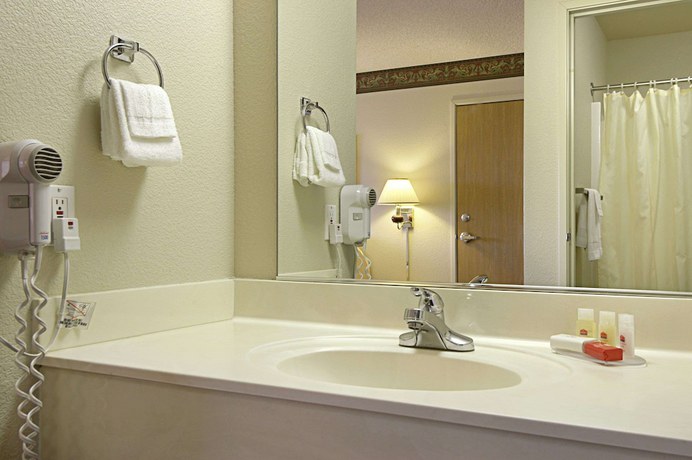 Imagen de la habitación del Hotel Holiday Inn Express Redding North, An Ihg. Foto 9