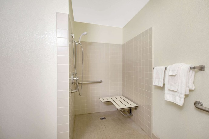 Imagen de la habitación del Hotel Holiday Inn Express Redding North, An Ihg. Foto 12