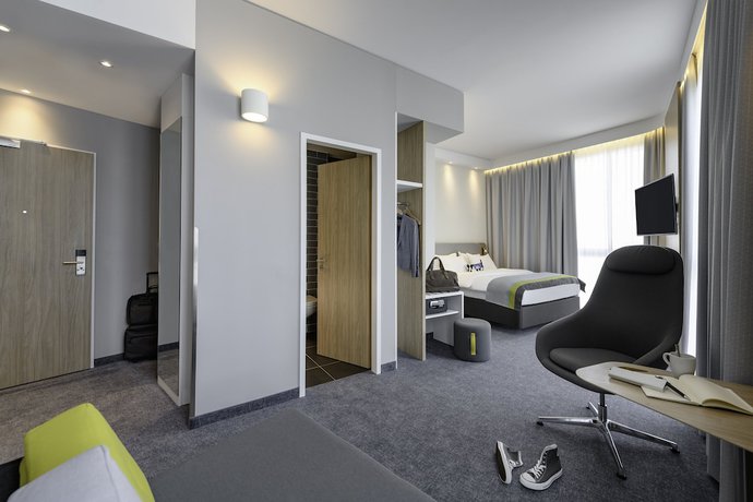 Imagen de la habitación del Hotel Holiday Inn Express Regensburg, An Ihg. Foto 16