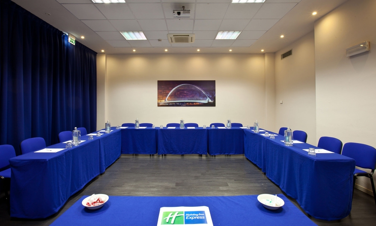 Imagen de los interiores del Hotel Holiday Inn Express Reggio Emilia. Foto 15