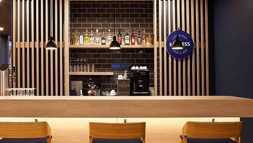 Imagen del bar/restaurante del Hotel Holiday Inn Express Remscheid, An Ihg. Foto 6